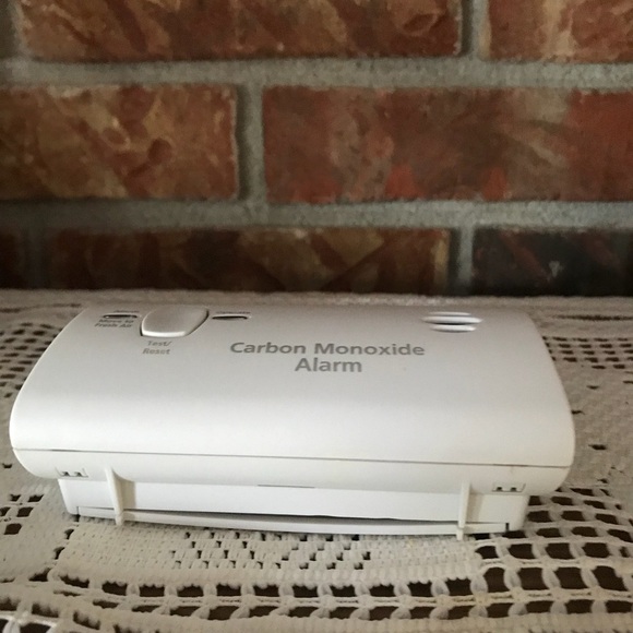 Carbon Monoxide Home Detector Alarm - Picture 2 of 5